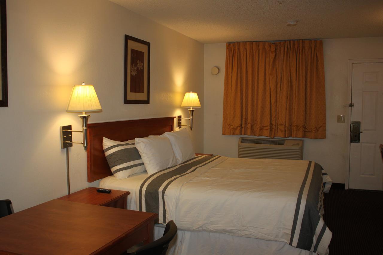 Port Of Tacoma Inn Fife Zewnętrze zdjęcie